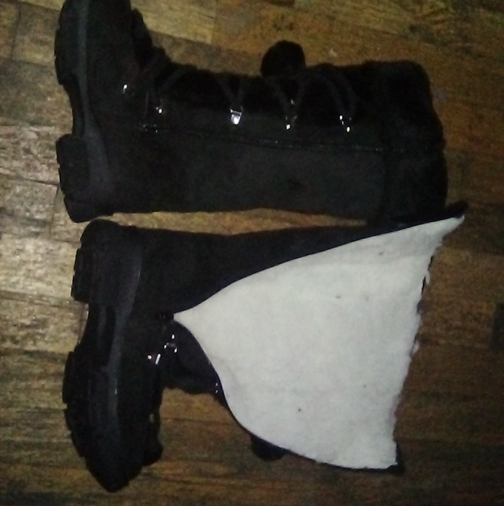 Cute black winter boots